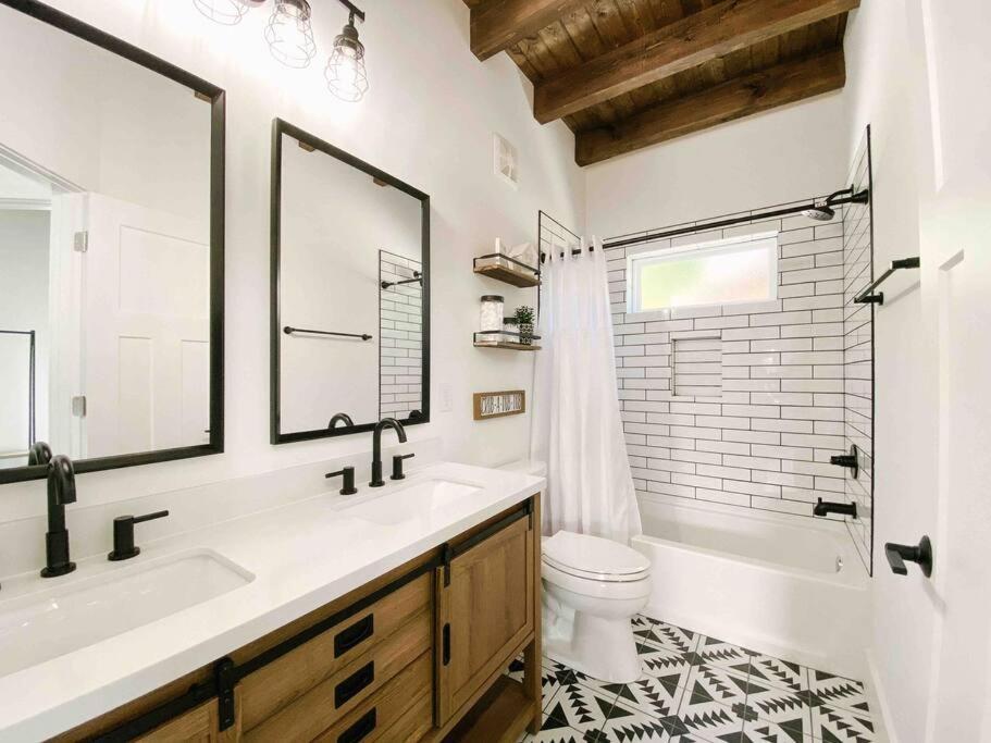 Cozy Smoky Mountain Tiny House Apartment Pigeon Forge Exterior foto